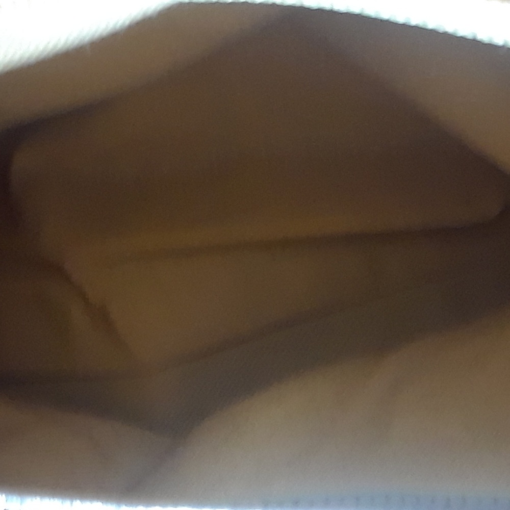Purse - Picture 7 of 7